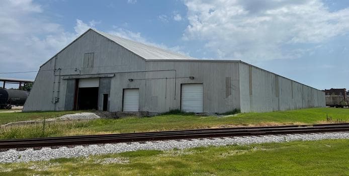 Mounds, IL - Real Estate - CN - second view